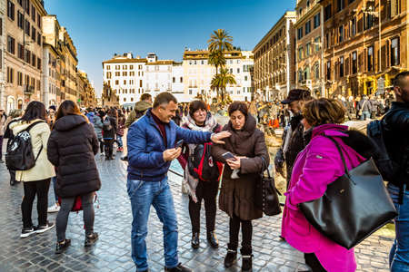 ROME, ITALY - JANUARY 6, 2019: tourists walking in PIAZZA DEI TRINITA DEI MONTIのeditorial素材
