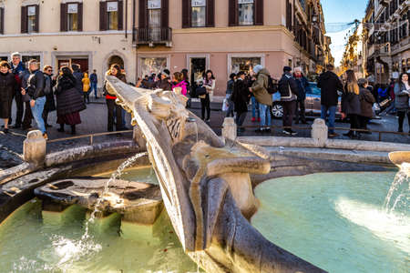 ROME, ITALY - JANUARY 6, 2019: tourists walking in PIAZZA DEI TRINITA DEI MONTIのeditorial素材