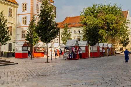 BRATISLAVA, SLOVAKIA - AUGUST 28, 2019: tourists visiting Bratislava, capital city of Slovakiaのeditorial素材