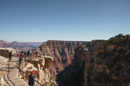 ARIZONA, USA - CIRCA NOVEMBER, 2017: tourist visiting South Rim of Grand Canyon in sunny autumn dayのeditorial素材