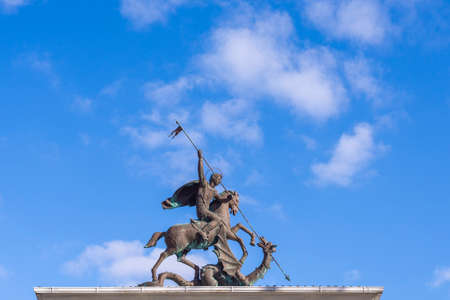 Foto de Krasnodar, RUSSIA - February 16, 2020: Saint Georges the Victorious statue on top of a memorial arch. Is proud of them Kuban - Imagen libre de derechos