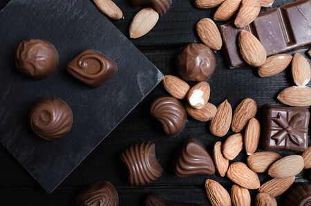 chocolate candies in the form of shells, desertの写真素材