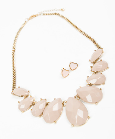 Necklace and earring isolated on whiteの写真素材