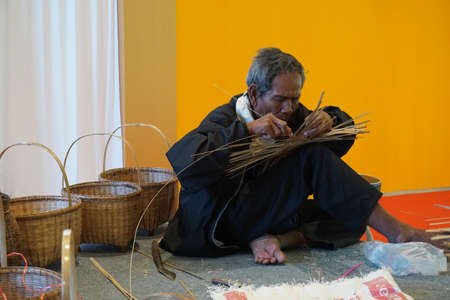 The old man weave pattern hand bamboo, Bamboo weavingのeditorial素材