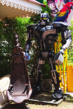 Hua-Hin beach,Thailand - 18 july 2016 : Recycled metal steel Robots model theme park at Hua Hin Tique animal showのeditorial素材