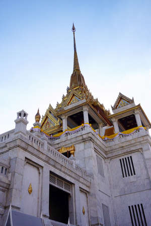 Wat traimit witthayaram wora wiharn temple, public landmark of worship, middle in Bangkok city, Thailandの写真素材