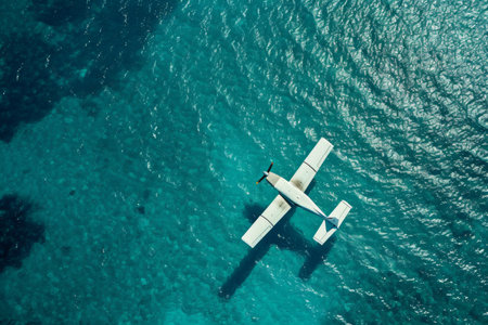 Aerial View of Plane Flying Over the Vast Oceanの素材