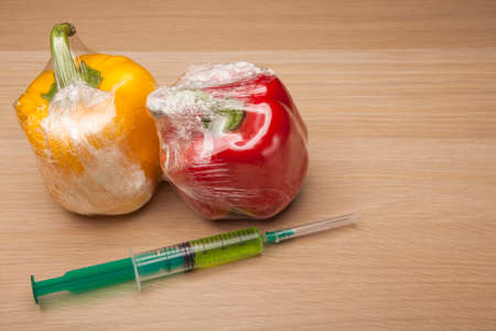 nitrate syringe pepper vegetable table backgroundの写真素材