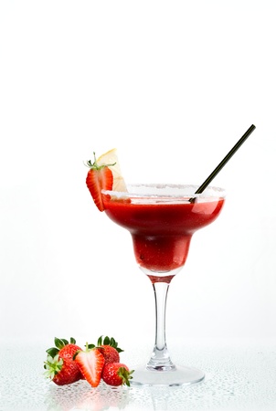 cocktail and ice isolated on white backgroundの写真素材