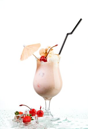 cocktail and ice isolated on white backgroundの写真素材