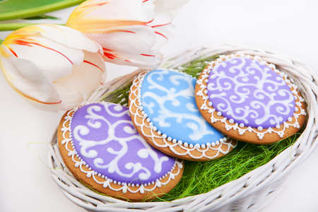 Gingerbread heart and tulips