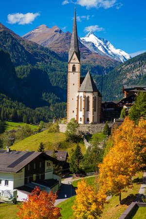 Church in Cortina d\'Ampezzo, Dolomites, Veneto, Italyの写真素材