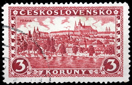 CZECHOSLOVAKIA - CIRCA 1926: A stamp printed by Czechoslovakia shows beautiful view of Hradcany district at Prague, circa 1926.のeditorial素材