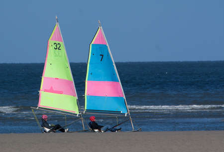 Char sailing in the Somme Bay, Berck Plage, France, Northのeditorial素材