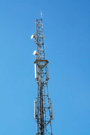 Telecommunication antenna