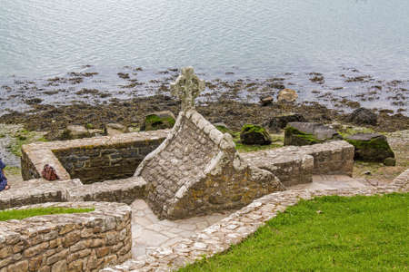 The roof of the fountain facing the sea. Saint Cado. Belz; Morbihan. Britain; la Franceの写真素材