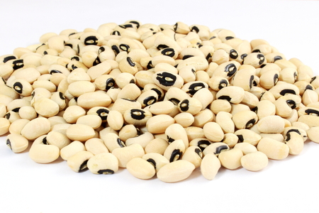 Black eye beans in white background