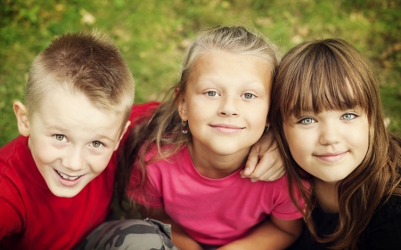 Portrait of happy childrenの写真素材