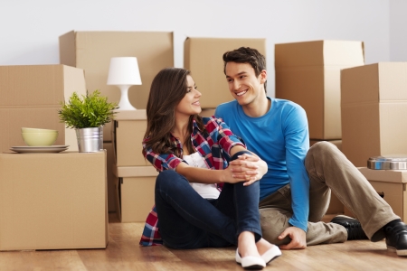 Couple moving in houseの写真素材
