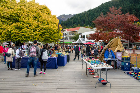 Queenstown,New Zealand - April 22,2016 : Creative Queenstown Arts and Crafts Markets which is located at the lake front at Earnslaw Park in Queenstown. There are selling wide variety of goods.のeditorial素材