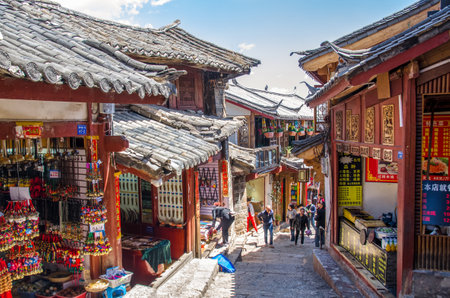 Lijiang, China - April 10,2017 : Scenic view of the Old Town of Lijiang in Yunnan, China. The Old Town of Lijiang is a UNESCO World Heritage Site and also a famous tourist destination of Asia.のeditorial素材
