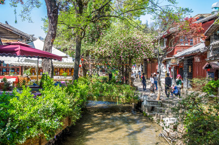 Lijiang, China - April 10,2017 : Scenic view of the Old Town of Lijiang in Yunnan, China. The Old Town of Lijiang is a UNESCO World Heritage Site and also a famous tourist destination of Asia.のeditorial素材