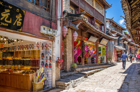Lijiang, China - April 10,2017 : Scenic view of the Old Town of Lijiang in Yunnan, China.のeditorial素材
