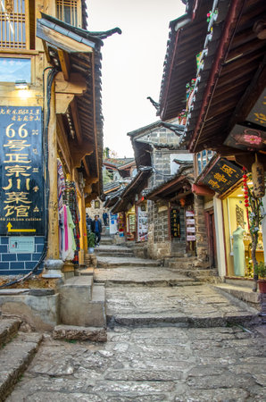 Lijiang, China - April 10,2017 : Scenic view of the Old Town of Lijiang in Yunnan, China. The Old Town of Lijiang is a UNESCO World Heritage Site and also a famous tourist destination of Asia.のeditorial素材