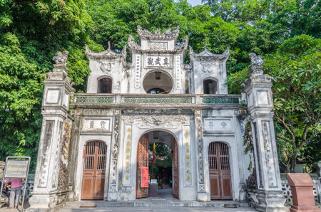 Hanoi,Vietnam - November 1,2017 : Entrance of the Quan Thanh Temple, it is a Taoist temple in Hanoi, Vietnam. People can seen exploring in the temple.のeditorial素材