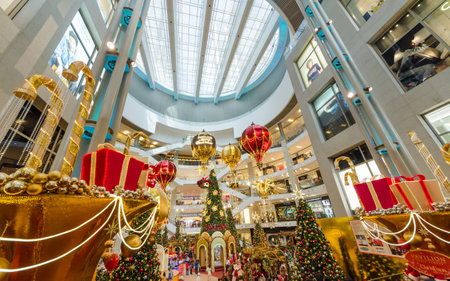 Kuala Lumpur,Malaysia - December 4,2017 : Christmas decoration in Pavilion Kuala Lumpur. People can seen exploring and shopping around it.のeditorial素材