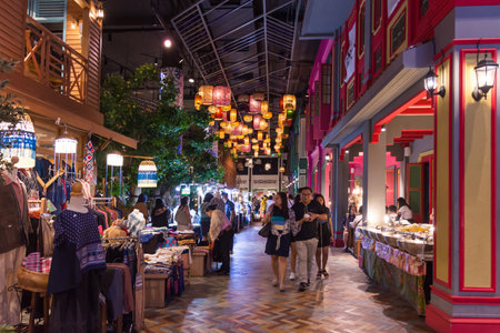 Iconsiam ,Thailand -Oct 30,2019:  Ground floor floating market in Iconsiam shopping mall can get the traditional Thai snacks, shops for regional handicrafts and etc.People can seen exploring around itのeditorial素材