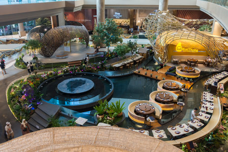 Iconsiam,Thailand -Oct 30,2019: People can seen having their meal at Iconsiam shopping mall,it is offers high-end brands, an indoor floating market, exhibition space, and beautiful riverside locationのeditorial素材