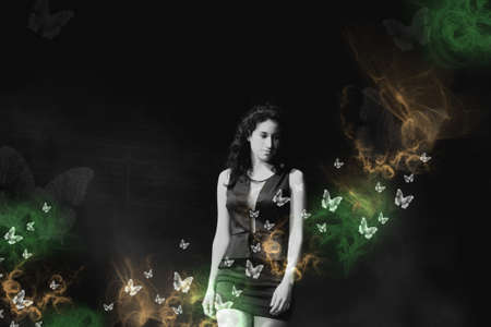 dae model fashions parading between butterfliesの写真素材