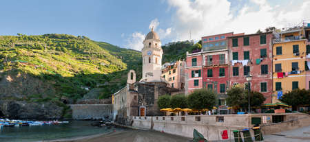 Small fishing village Vernazza (Cinque Terre, Italy)の写真素材