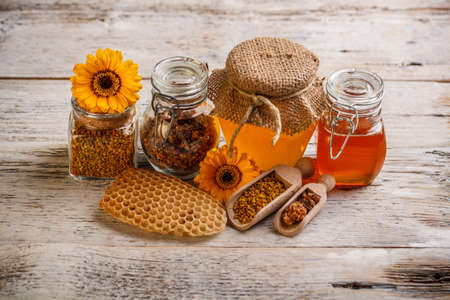 Composition of honey, pollen and propolisの写真素材