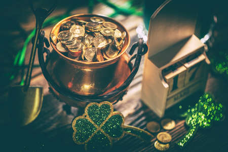 Happy St Patricks Day concept with pot of goldの写真素材
