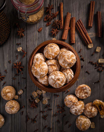 Honey cookies with cinnamon and anise, flat lay shotの写真素材