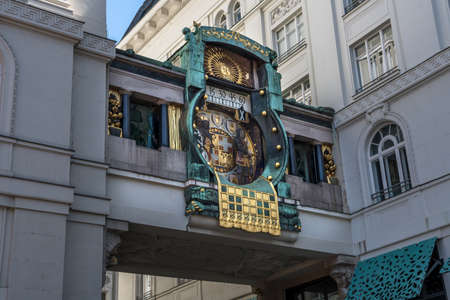Ankeruhr (Anker clock), Famous Astronomical Art Nouveau Clock On Hoher Markt in Vienna Austria, Build By Franz Matsch In 1914のeditorial素材