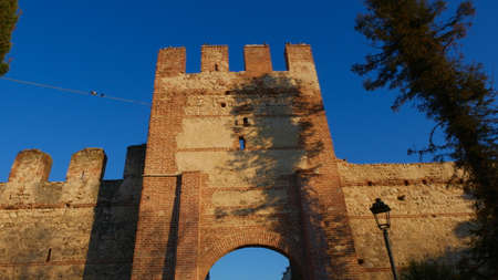 The beautiful medieval town of Malcesine is located on the shores of Lake Garda. Historic buildings and beaches visited by tourists.のeditorial素材