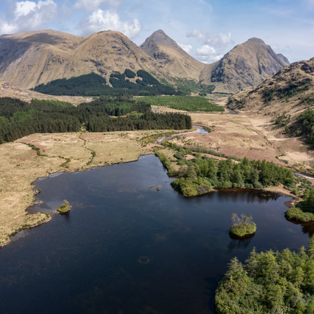 lochan urr in glen etive scotland looking north elevated view no peopleの写真素材