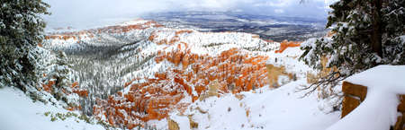 Wonderful panoramic view of Bryce Canyon in winterの写真素材