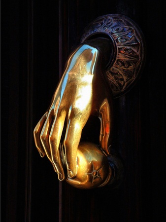 Gold knockerの写真素材