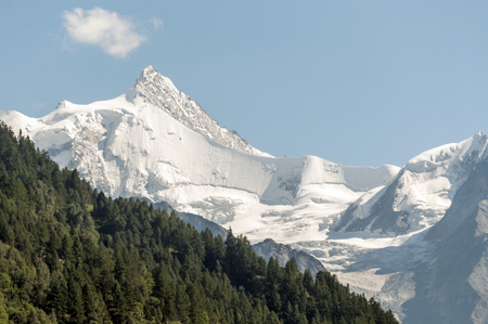 Mountains of the Swiss Alps in the Saint Luc valley on a sunny day.の販売画像