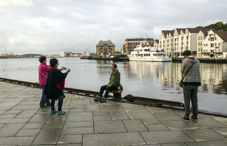 Stavanger, Norway-September 2016. Anonymous person walking around Stavanger. Stavanger is a city in southwestern Norway. The cathedral of Stavanger, located in the center, was erected at the time of the founding of the city in the 12th century. The Stavanのeditorial素材