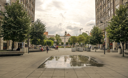 Budapest, Hungary-June 2019. Street of Budapest in Hungary with people in them in a cloudy day. You can see the city life..のeditorial素材