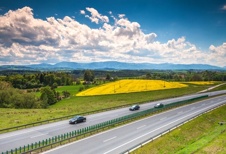 Two line, wide road with curve, highway の写真素材