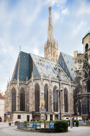 Vienna, Austria - September 01, 2013; Tourists walk on the Stephansplatz a main square in old city in Vienna  Stephansplatz is a square at the geographical center of Vienna St  Stephens Cathedralのeditorial素材