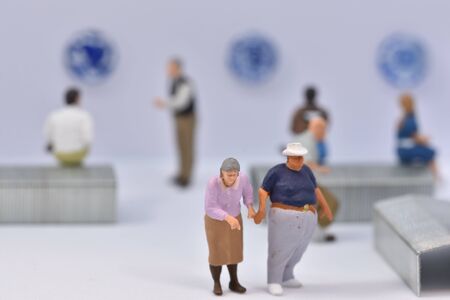 miniature people in an art galleryの写真素材