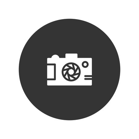 Camera icon in flat style. Camera vector illustration on white isolated background. Camera business concept.のイラスト素材