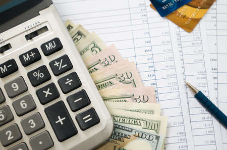 Money calculator and reports from top view